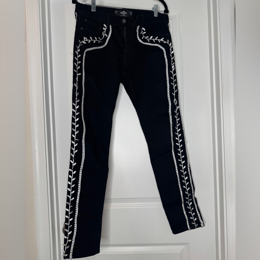 Hollister Jeans with Braiding and Appliqué Detailing, Sz 31 x 32
